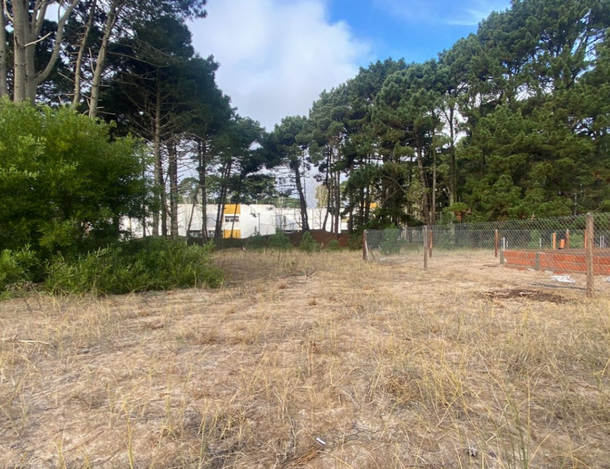 LOTE A LA VENTA EN PINAMAR.