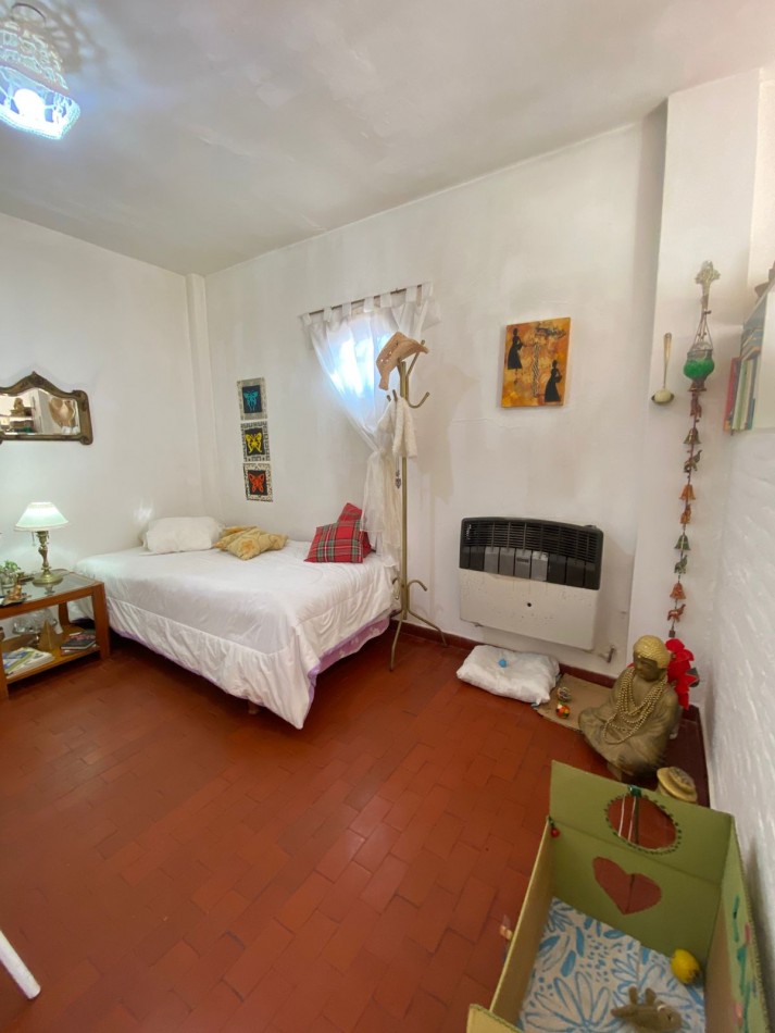 Monoambiente en Pinamar centro.