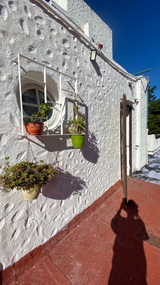 Monoambiente en Pinamar centro.