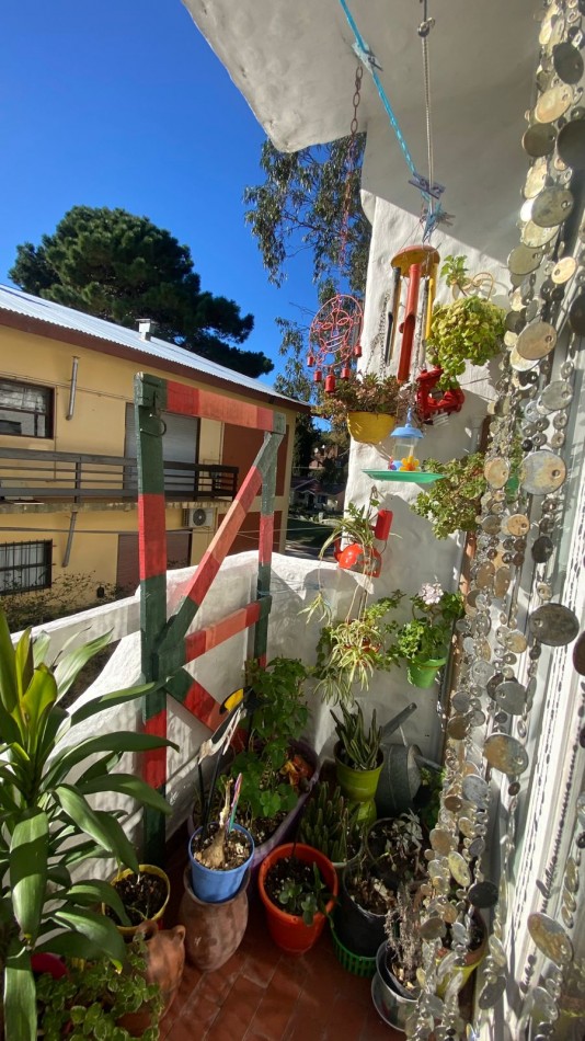 Monoambiente en Pinamar centro.