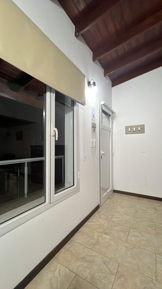DEPARTAMENTO EN VALERIA DEL MAR, CON PISCINA.