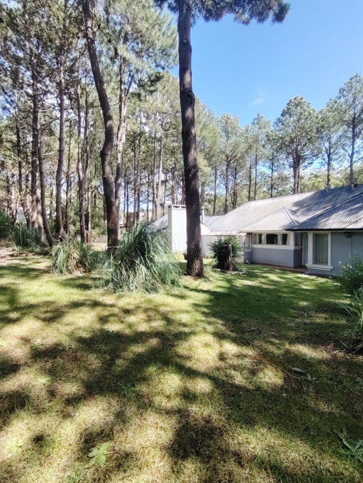 CASA EN ALQUILER TEMPORARIO, PINAMAR NORTE A 300 METROS DEL MAR.