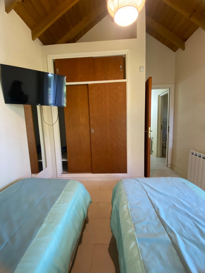 CASA EN ALQUILER TEMPORARIO, PINAMAR NORTE A 300 METROS DEL MAR.