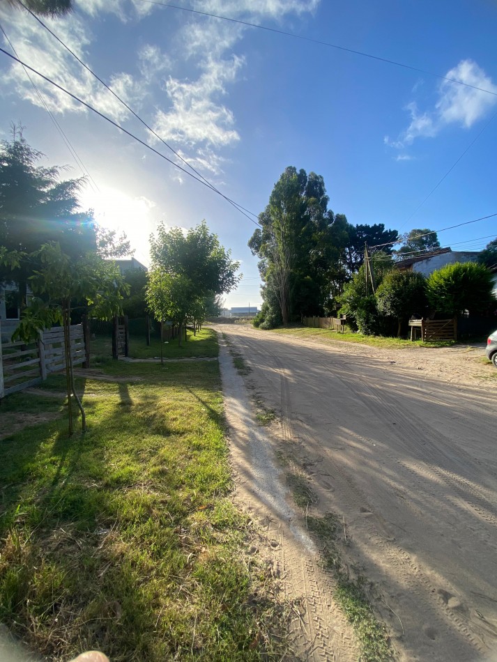 Lote en Valeria del Mar (525 M2).