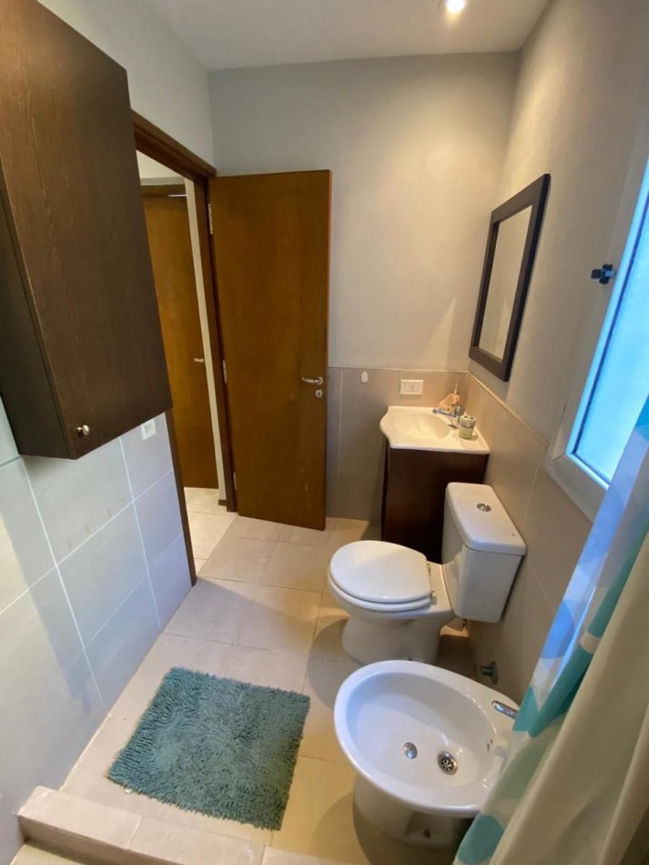 Departamento en venta, zona centrica de Pinamar.