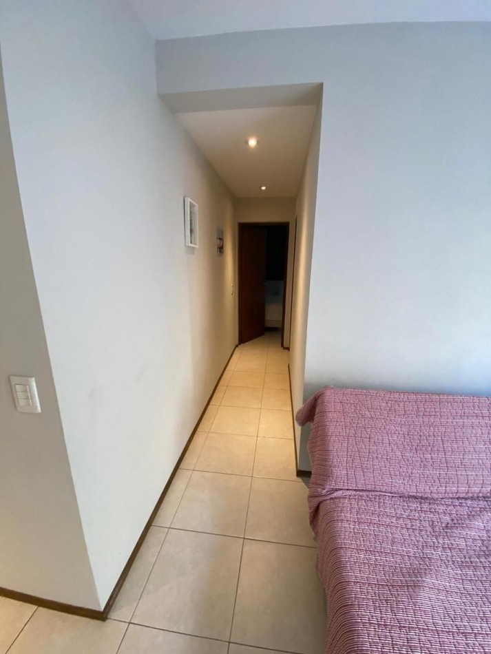 Departamento en venta, zona centrica de Pinamar.