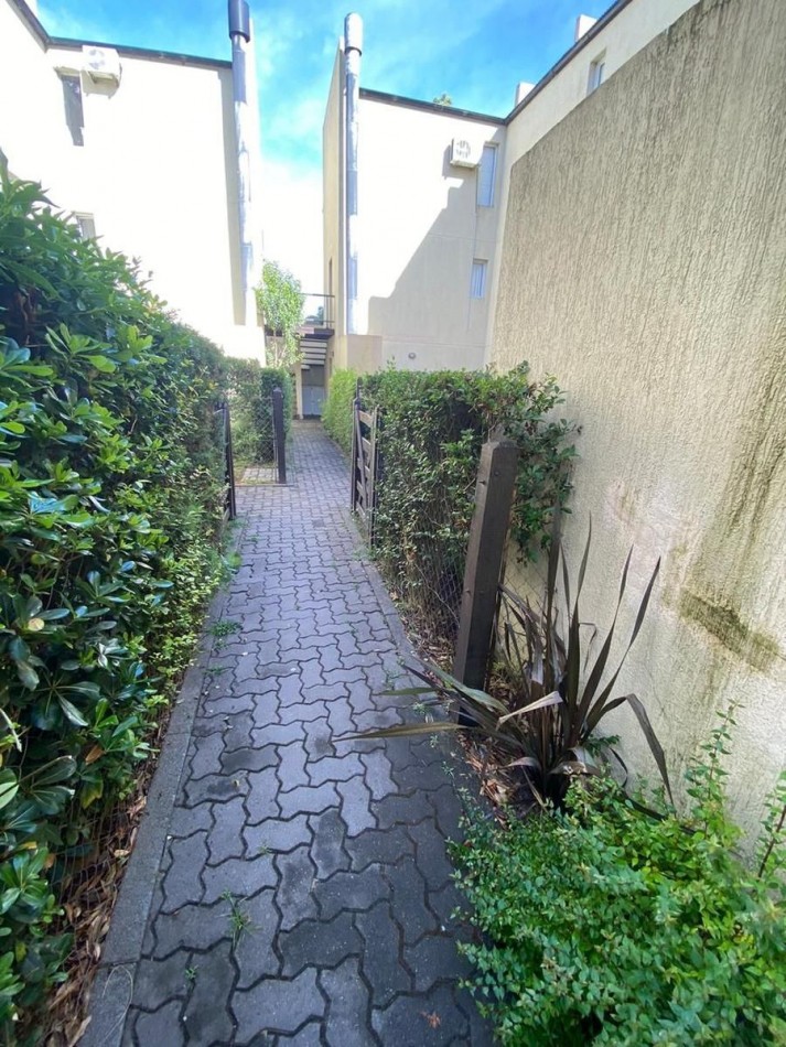 Departamento en venta, zona centrica de Pinamar.