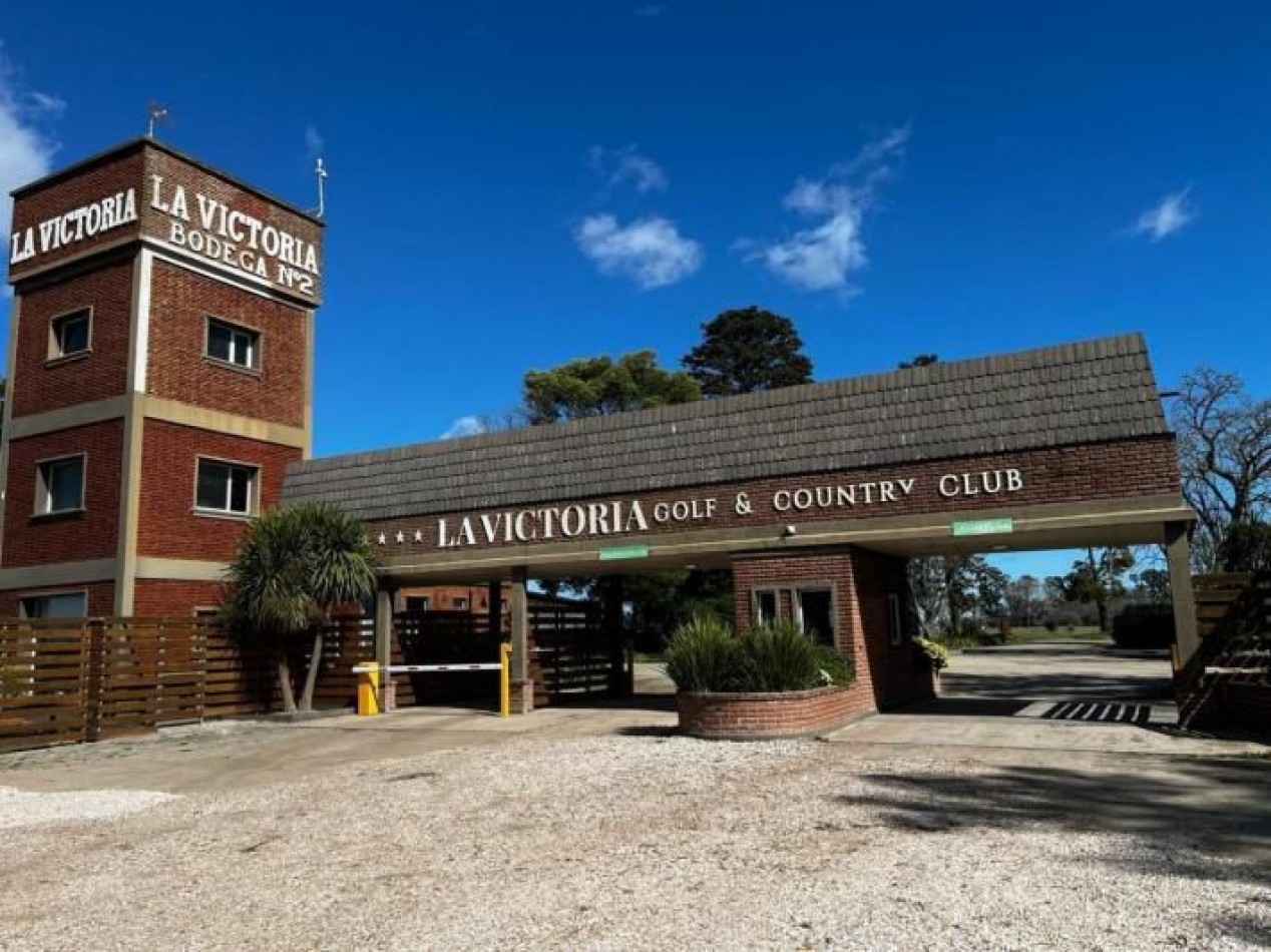 Lote en el country "La Victoria", ubicado en General Madariaga