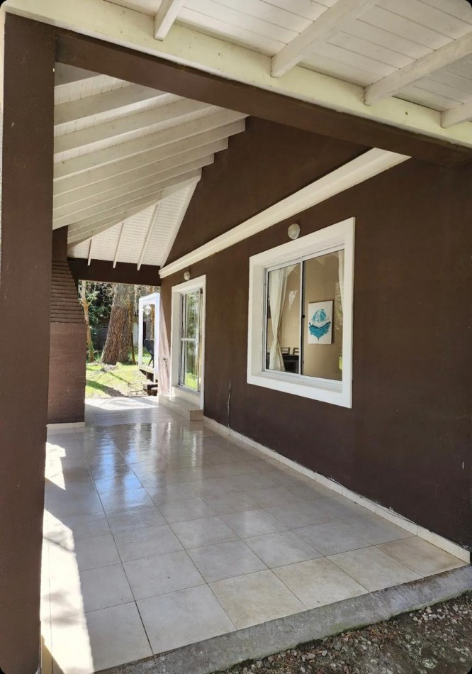 CASA EN VENTA CARILO