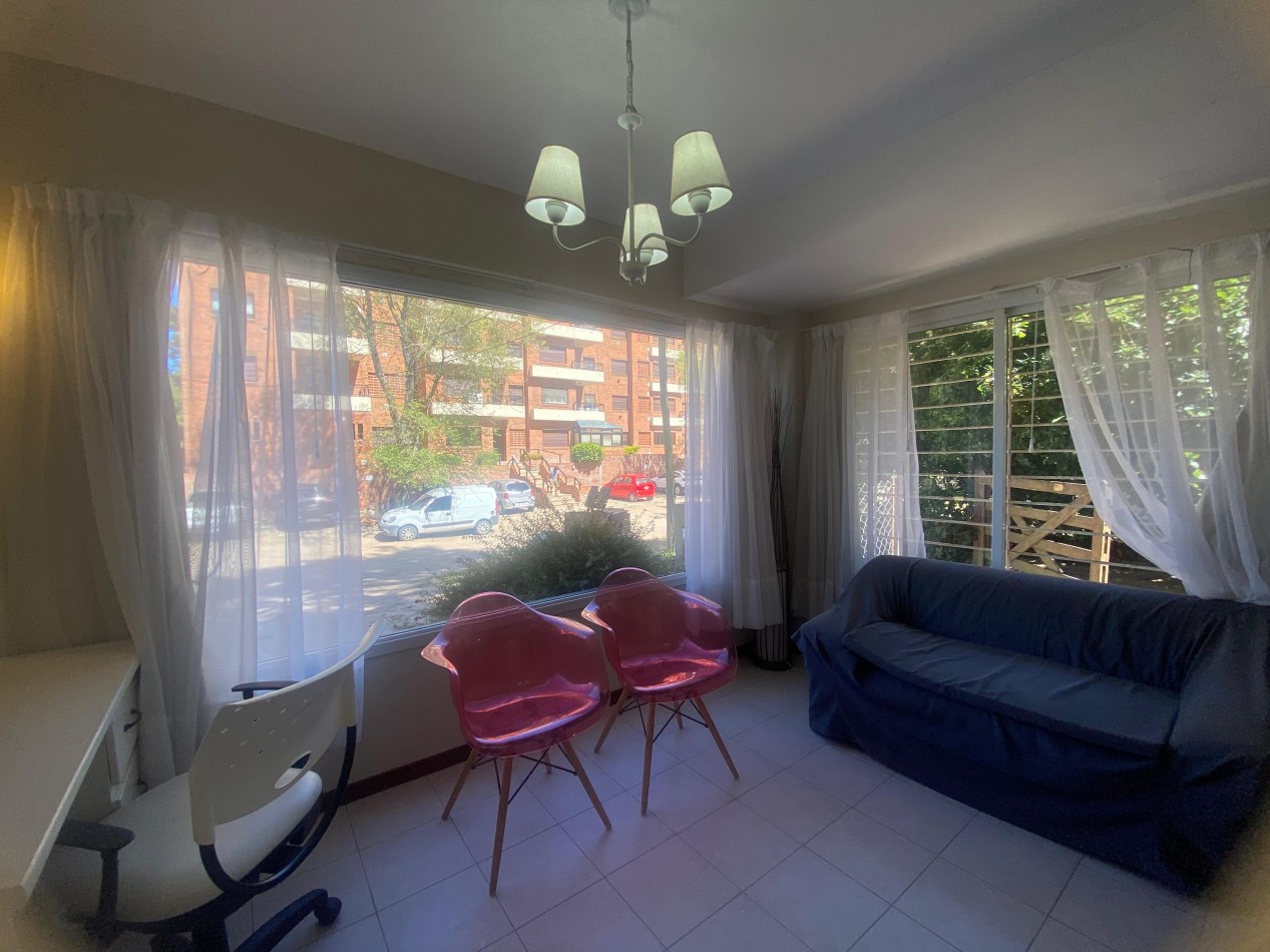 Hermoso triplex en Pinamar Norte - 3 plantas, patio y losa radiante