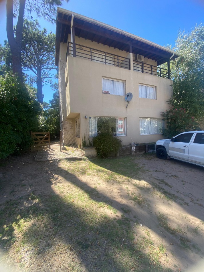 Hermoso triplex en Pinamar Norte - 3 plantas, patio y losa radiante