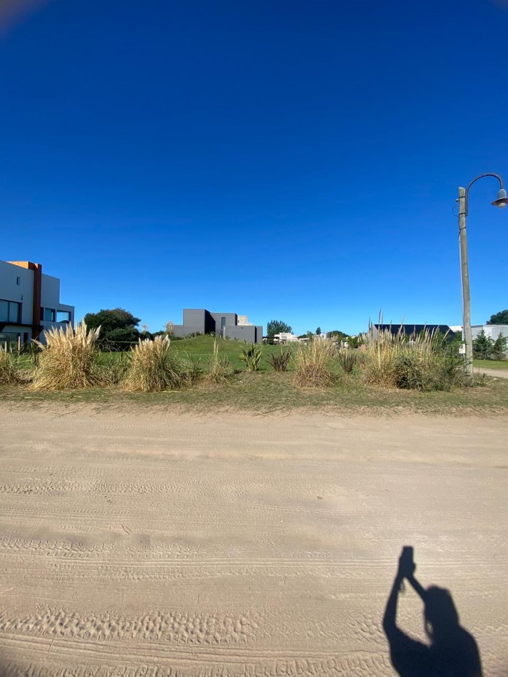 LOTE  412 VENTA EN COSTA ESMERALDA  BARRIO ECUESTRE