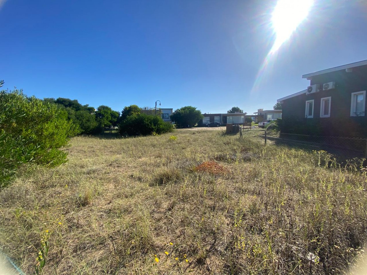 LOTE  VENTA/PERMUTA/FINANCIACION  - COSTA ESMERALDA BARRIO ECUESTRE