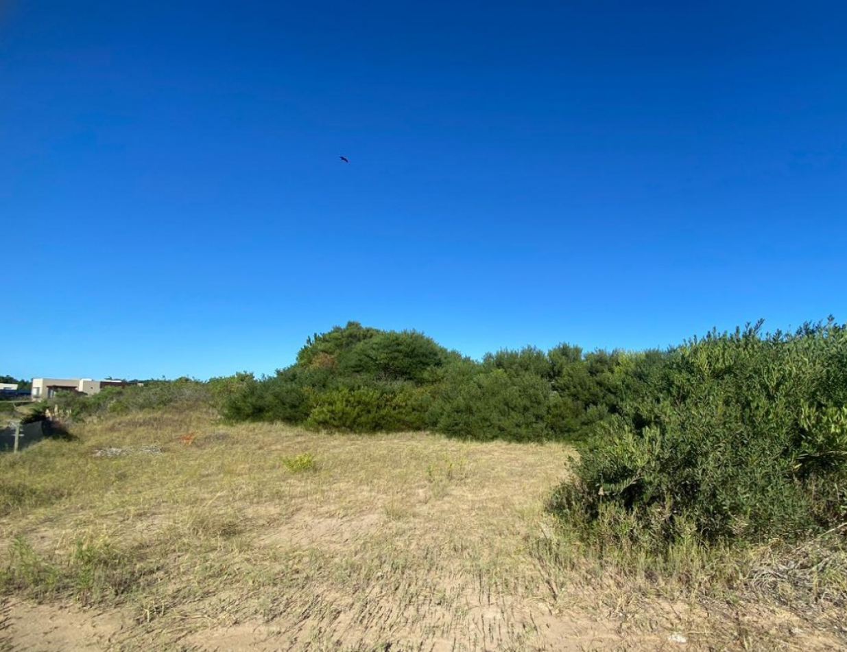 LOTE  VENTA/PERMUTA/FINANCIACION  - COSTA ESMERALDA BARRIO ECUESTRE