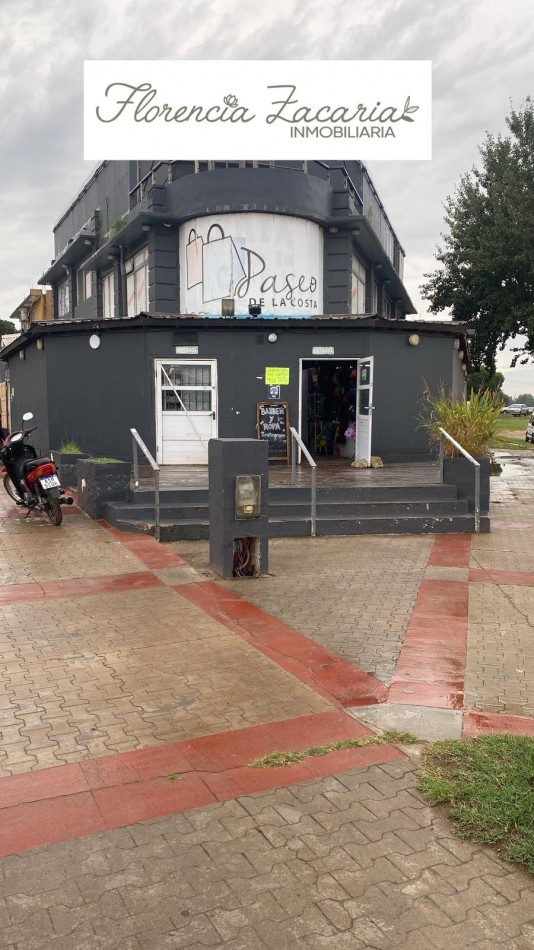 LOCALES EN OSTENDE -VENTA EN BLOQUE - GRAN OPORTUNIDAD PARA DESARROLLO COMERCIAL