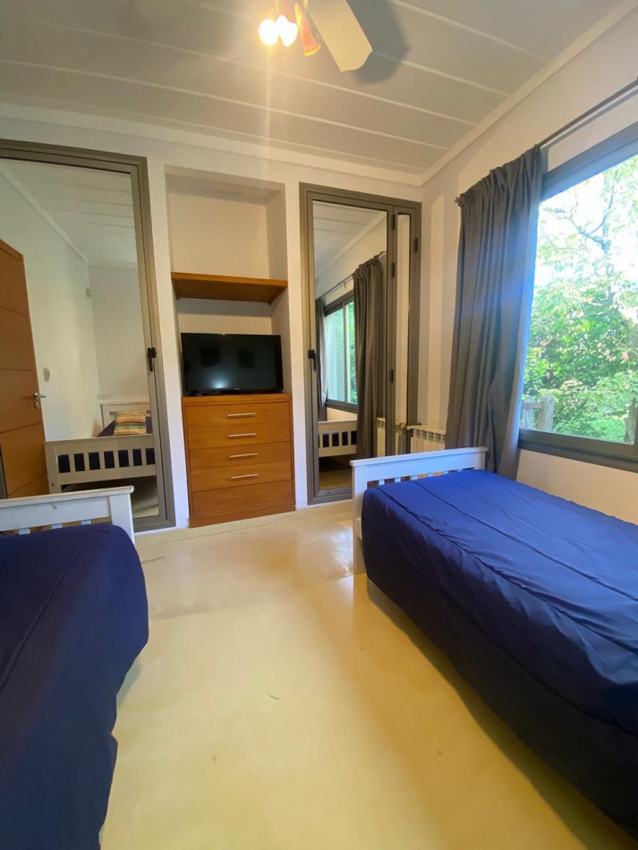 CASA VENTA EN PINAMAR -BARRIO CERRADO TERRAZAS AL GOLF