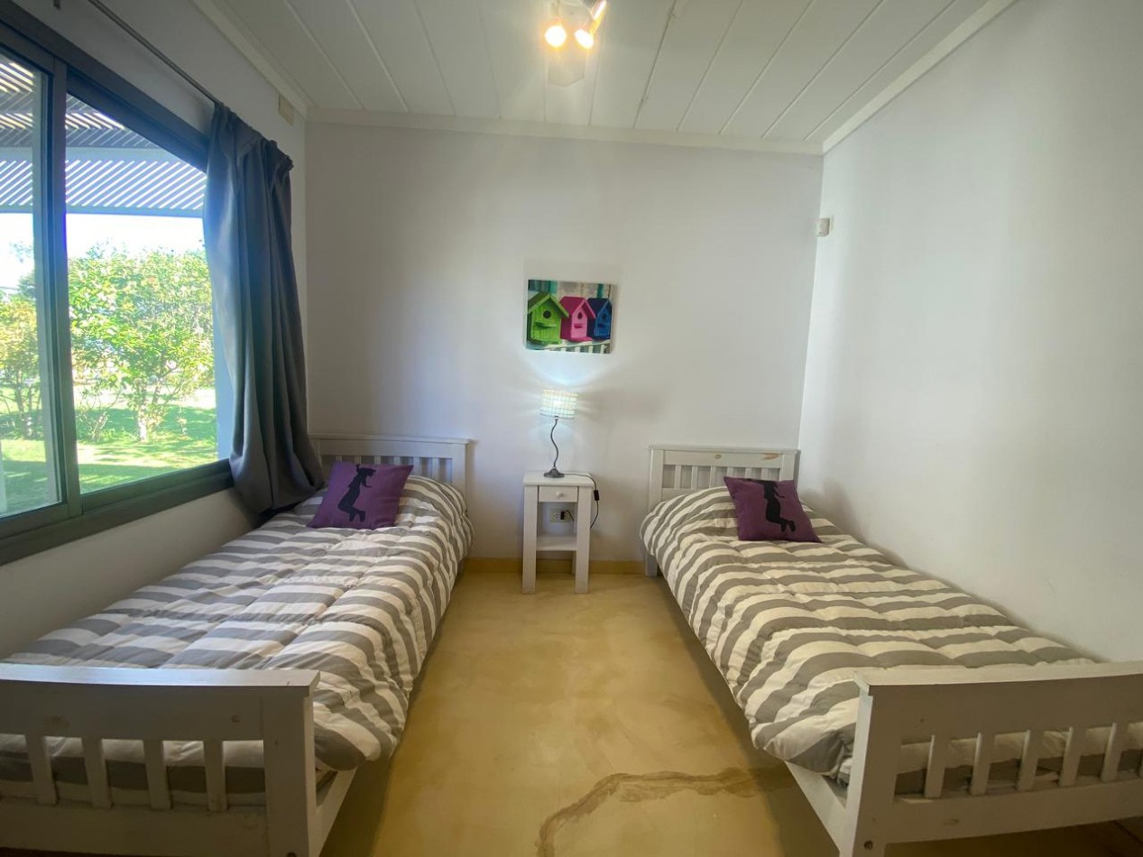 CASA VENTA EN PINAMAR -BARRIO CERRADO TERRAZAS AL GOLF