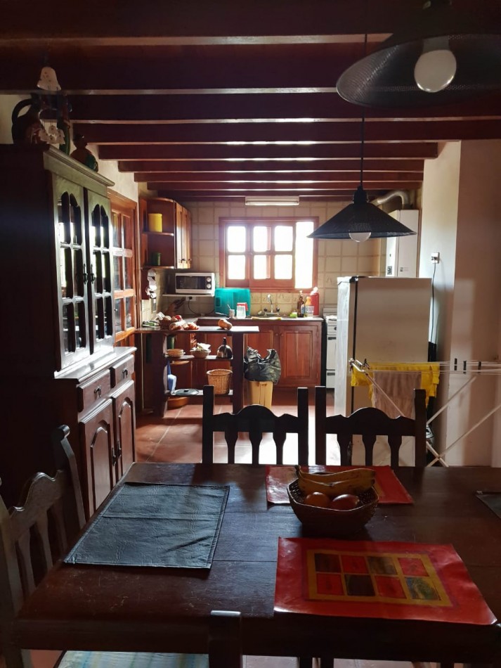 CASA VENTA EN OSTENDE A 300 METROS DEL MAR -SOBRE LOTE MULTIFAMILIAR