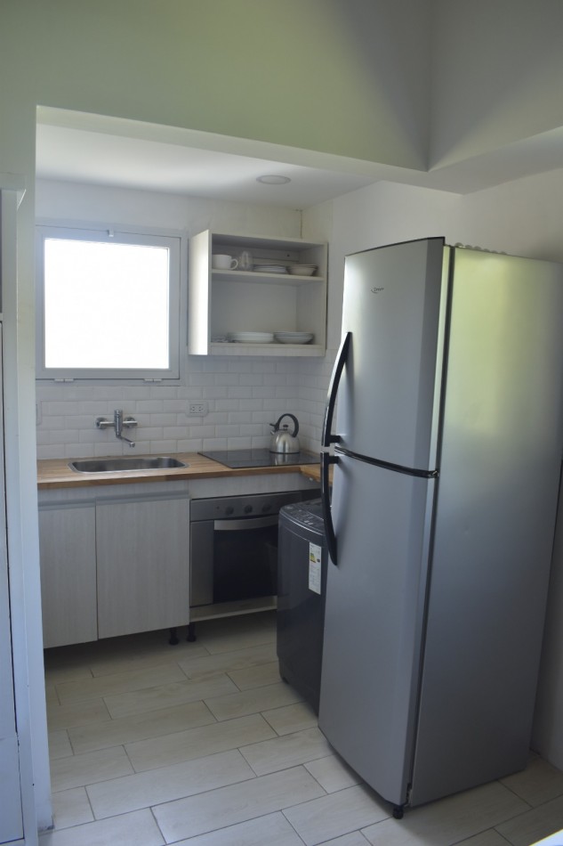 DEPARTAMENTO  VENTA PLENO CENTRO PINAMAR 