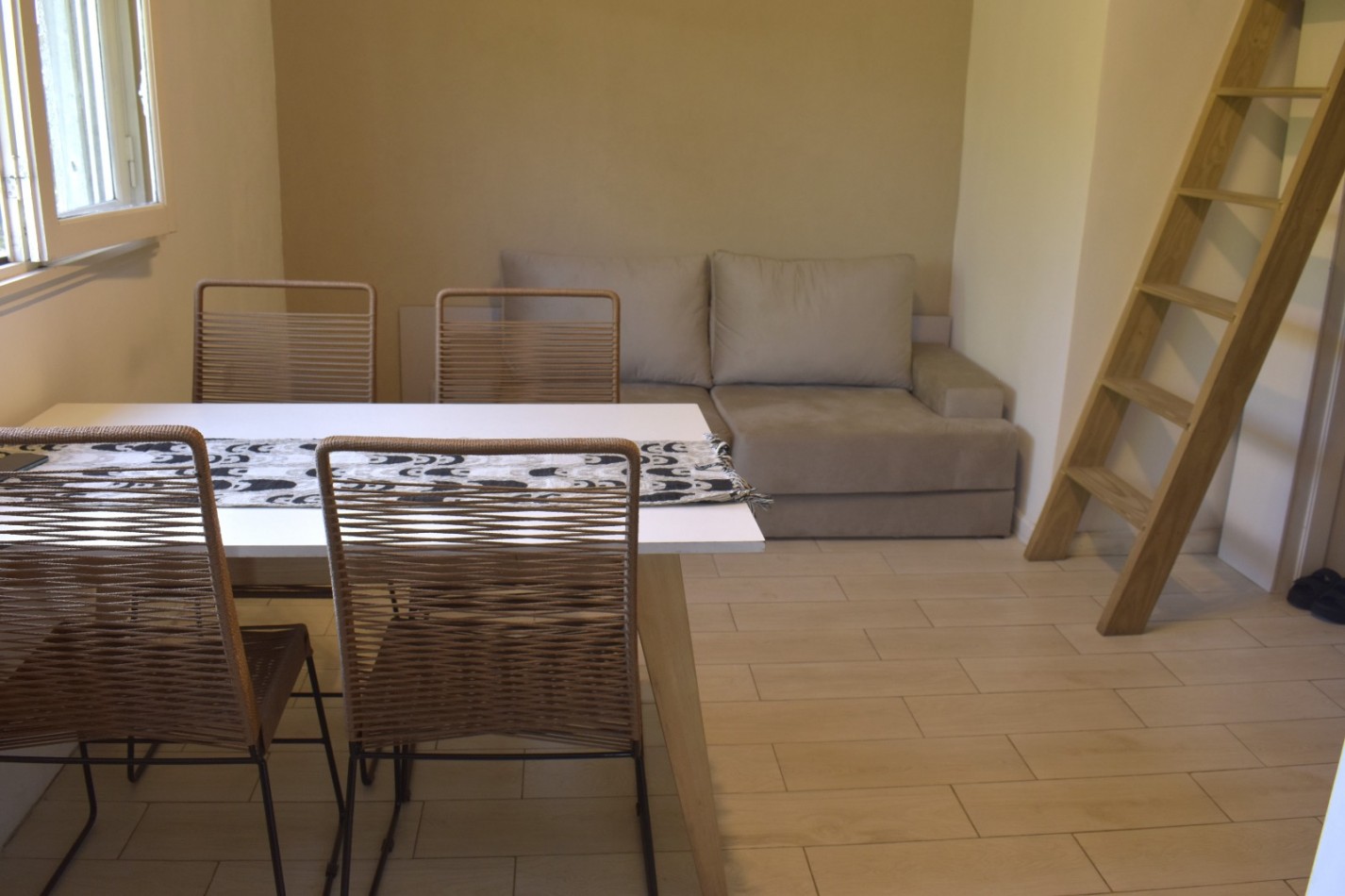 DEPARTAMENTO  VENTA PLENO CENTRO PINAMAR 