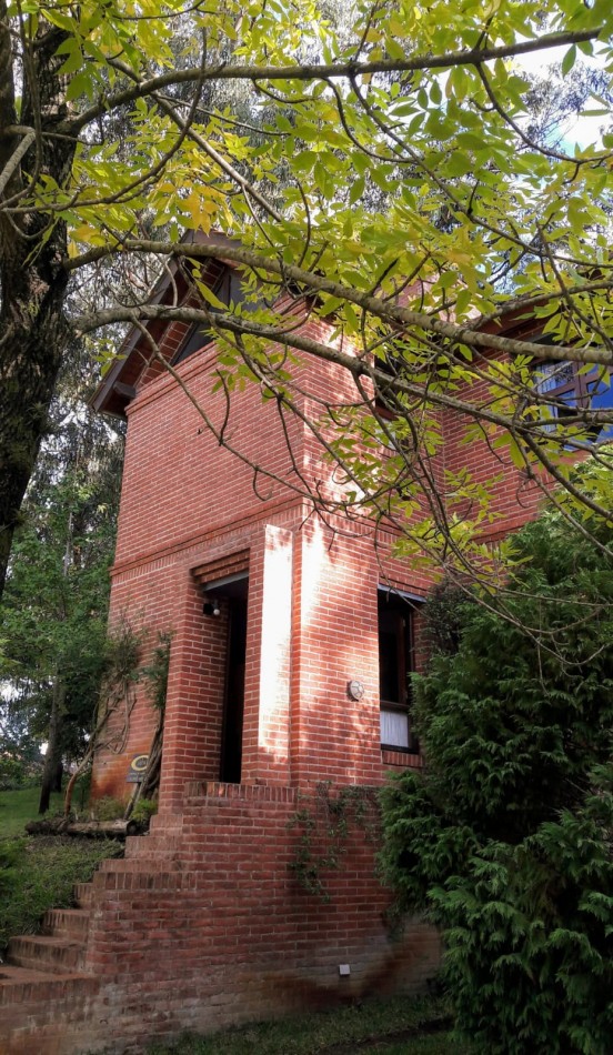 DUPLEX EN CONDOMINIO CON PILETA  VENTA  4 AMBIENTES  PINAMAR