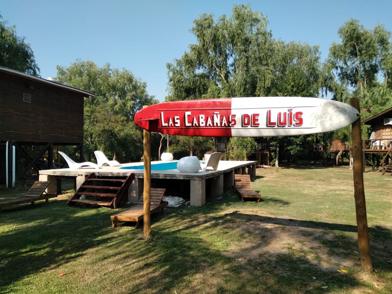Tres cabañas en Delta Tigre en lote de 10.000 m2