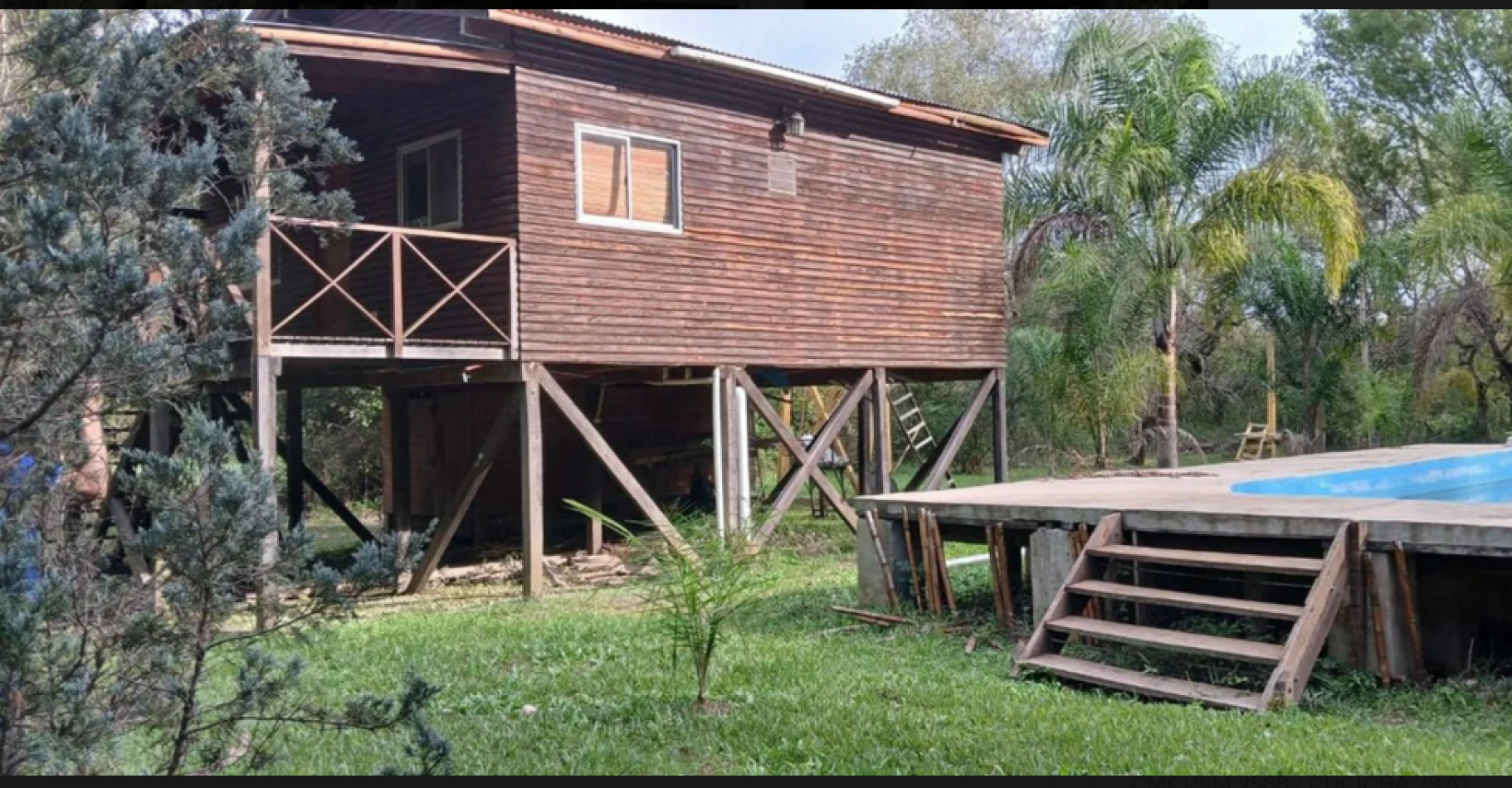 Tres cabañas en Delta Tigre en lote de 10.000 m2
