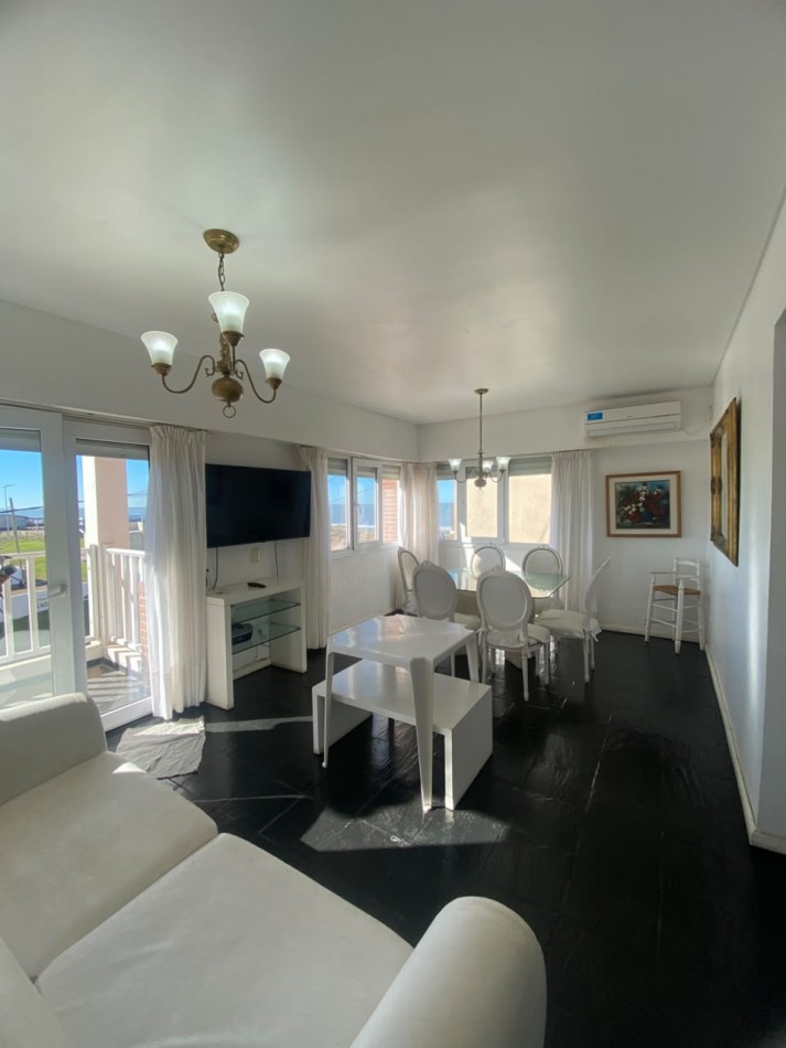 DEPARTAMENTO 4 AMBIENTES CON VISTA AL MAR EN PINAMAR