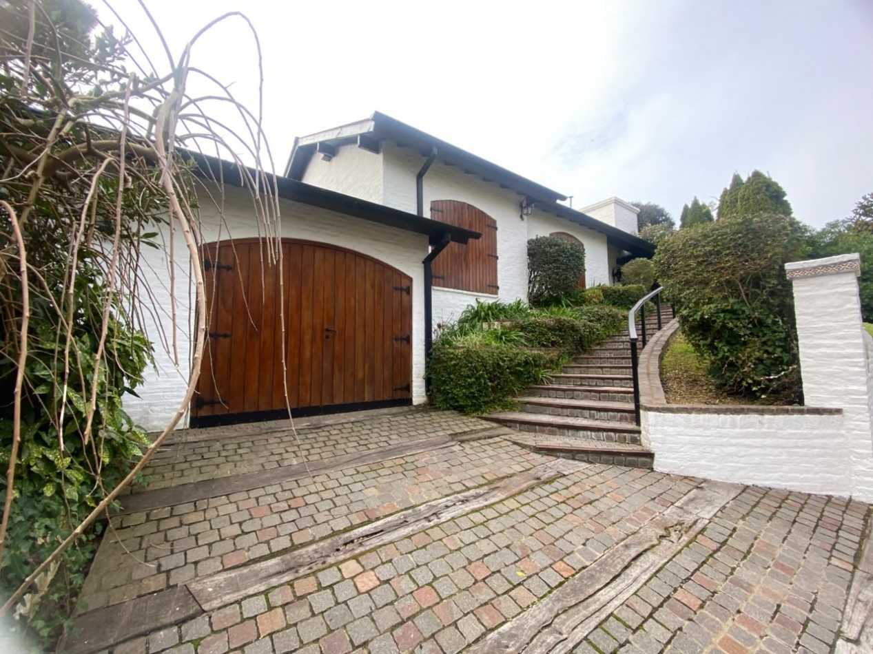 VENTA - Residencia de Categoria con Lote Independiente Incluido | Centro Golf - Pinamar