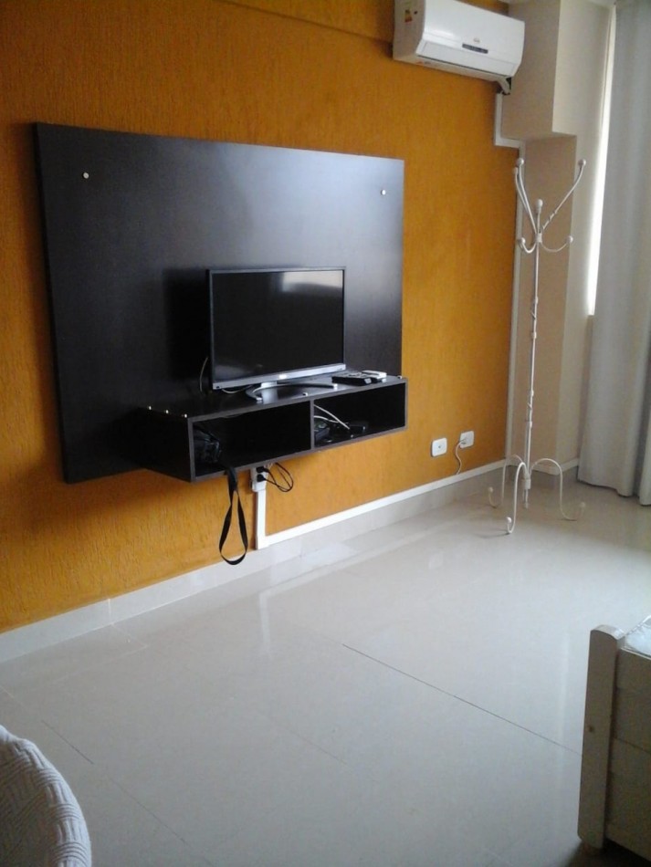 Departamento Amoblado con Cochera en Pinamar Centro