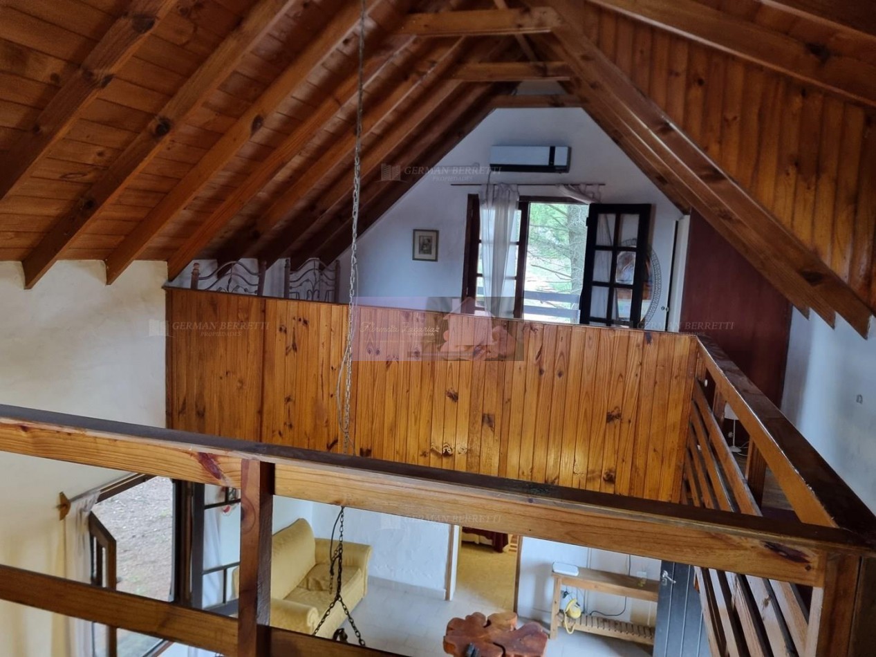 CASA VENTA MAR DE OSTENDE A 5 CUADRAS DEL MAR  FINANCIA PERMUTA 