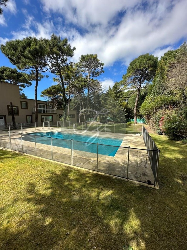 Espectacular casa en Pinamar Norte