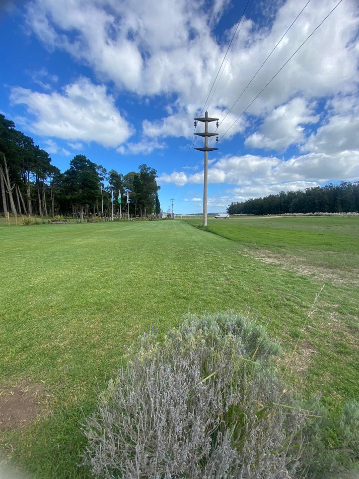 LOTE  544 EN BARRIO CERRADO VILLA ROBLES CON FONDO AL LAGO